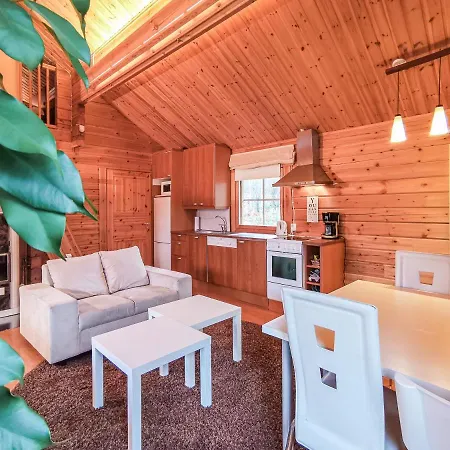 Peaceful Log In The Country Ferienhaus *