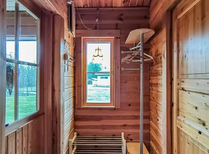 度假居 Peaceful Log In The Country *